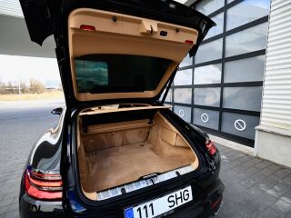 Porsche Panamera Turbo V8 4.0 404kW