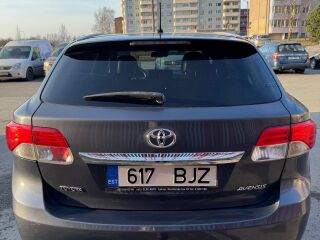 Toyota Avensis 2.0 91kW