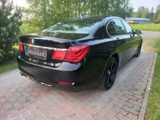 BMW 730 3.0 180kW