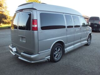 Chevrolet Express EXPLORER SE V8 231kW