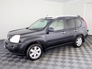 Nissan X-Trail Luxury 2.0 dCi 127кВ