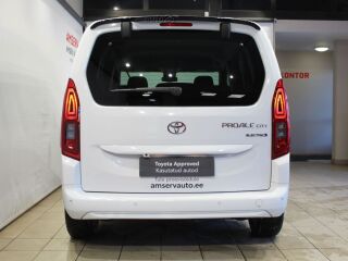 Toyota ProAce City City Verso Compact Electric Family 62kW