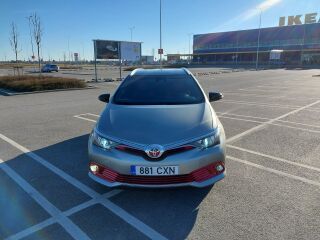 Toyota Auris 1.6 R4 16V 97kW