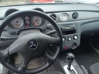 Mitsubishi Outlander 2.4 118kW