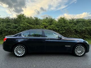 BMW 740 3.0 225kW