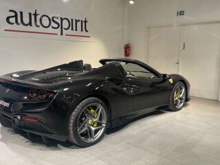 Ferrari F8 Spyder 3.9 530kW