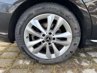 Mercedes-Benz C 200 T 1.5 4 in row Hybrid-Petrol 135kW