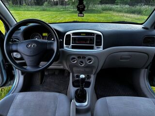 Hyundai Accent 1.6 82kW