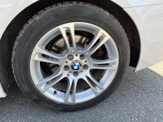 BMW 525 M-pakett 3.0 R6 150кВ