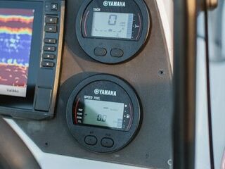 AMT 165 RF + Yamaha F60HETL 1.0