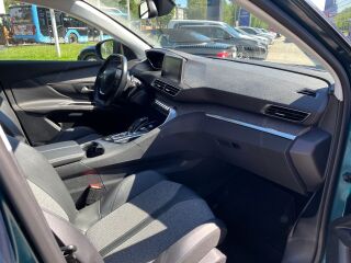 Peugeot 5008 Allure 1.2 96kW