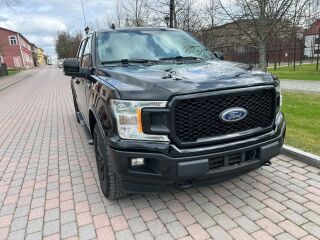 Ford F-150 STX V6 242кВ