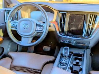 Volvo V60 2.0 B4 145kW