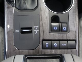 Toyota Highlander Executive AWD 2.5 140кВ