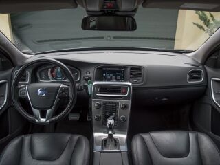 Volvo V60 SUMMUM AWD TWIN ENGINE PLUG IN HYBRID FACELIFT 2.4 158kW