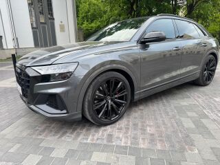 Audi SQ8 4.0 320kW