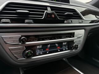 BMW 730 M-Sportpakett xDrive Facelift 3.0 195кВ