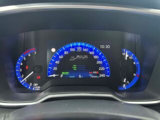Toyota Corolla Luxury 72kW