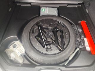 Volvo V60 MOMENTUM 2.0 R4 D3 110kW