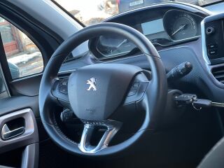 Peugeot 2008 1.4 R4 50kW