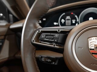 Porsche Taycan Cross Turismo 320kW