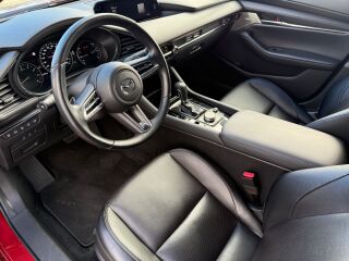 Mazda 3 Skyactiv-G  Eksklusiivne pakett 2.0