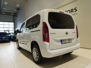 Toyota ProAce City VERSO COMPACT SHUTTLE 1.5 75kW