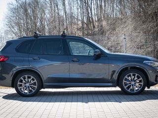 BMW X5 M pakett 3.0 210kW