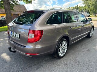 Skoda Superb Ambiente Family 1.8 118kW