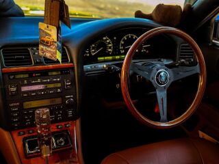 Lexus LS 400 4.0 V8 1UZ-FE 209kW