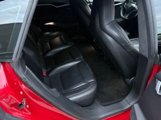 Tesla Model S P85D 515kW
