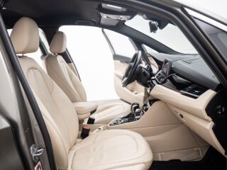 BMW 220 d xDrive Active Tourer Luxury Line 2.0 140кВ