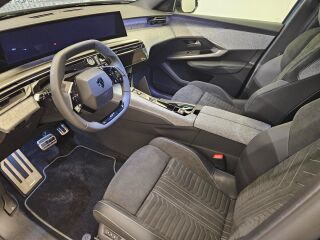 Peugeot 5008 GT Hybrid 145 e-DCS6 1.2 100кВ