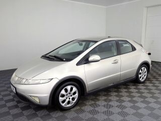 Honda Civic Elegance 1.3 61кВ