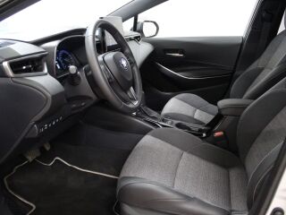 Toyota Corolla Active Plus Touring Sports Hybrid 1.8 72кВ