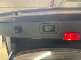 Mercedes-Benz A 250 e EQ Hybrid 1.3 160kW