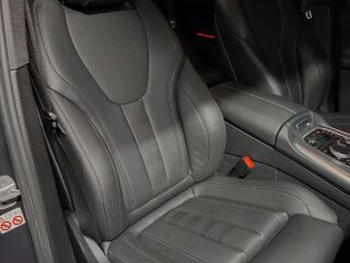 BMW X5 xDrive 45e M-Sportpakett Plug-In-Hybrid 3.0 290kW