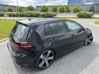 Volkswagen Golf R 4Motion 2.0 221kW