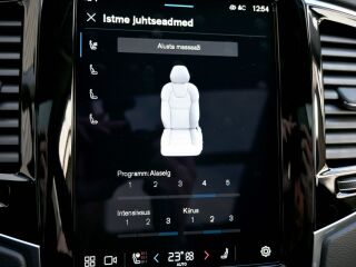 Volvo XC90 AWD H&K LUXURY+ ULTIMATE DARK INTELLI 2.0 T8 Long Range Plug-in 335kW