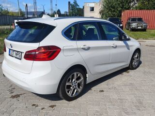 BMW 218 Active Tourer 1.5 100кВ