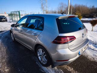 Volkswagen Golf 1.5 96kW