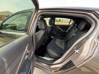 Opel Astra L Limited GS 1.2 96kW