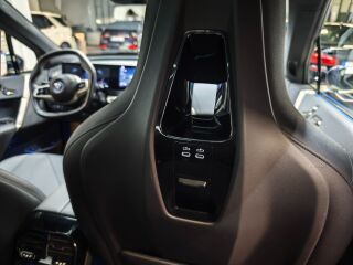 BMW iX xDrive 40 Sport 102kW