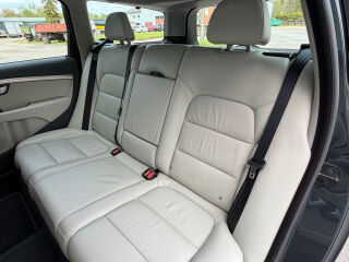 Volvo V70 Facelift Momentum 2.0 R5 D3 120kW