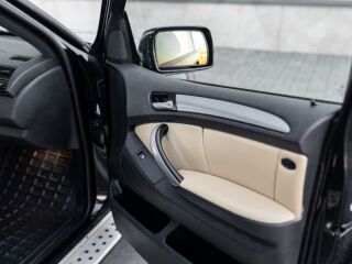BMW X5 Individual 3.0 160kW