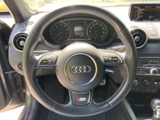 Audi A1 S-line Sportback 1.8 TFSI 141kW