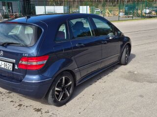 Mercedes-Benz B 180 2.0 80kW