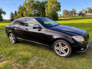 Mercedes-Benz C 320 3.0 165kW