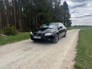 Volvo S80 2.4 R5 136kW