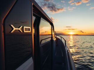 XO DFNDR 9 Mercury V6 2 x 225 hj